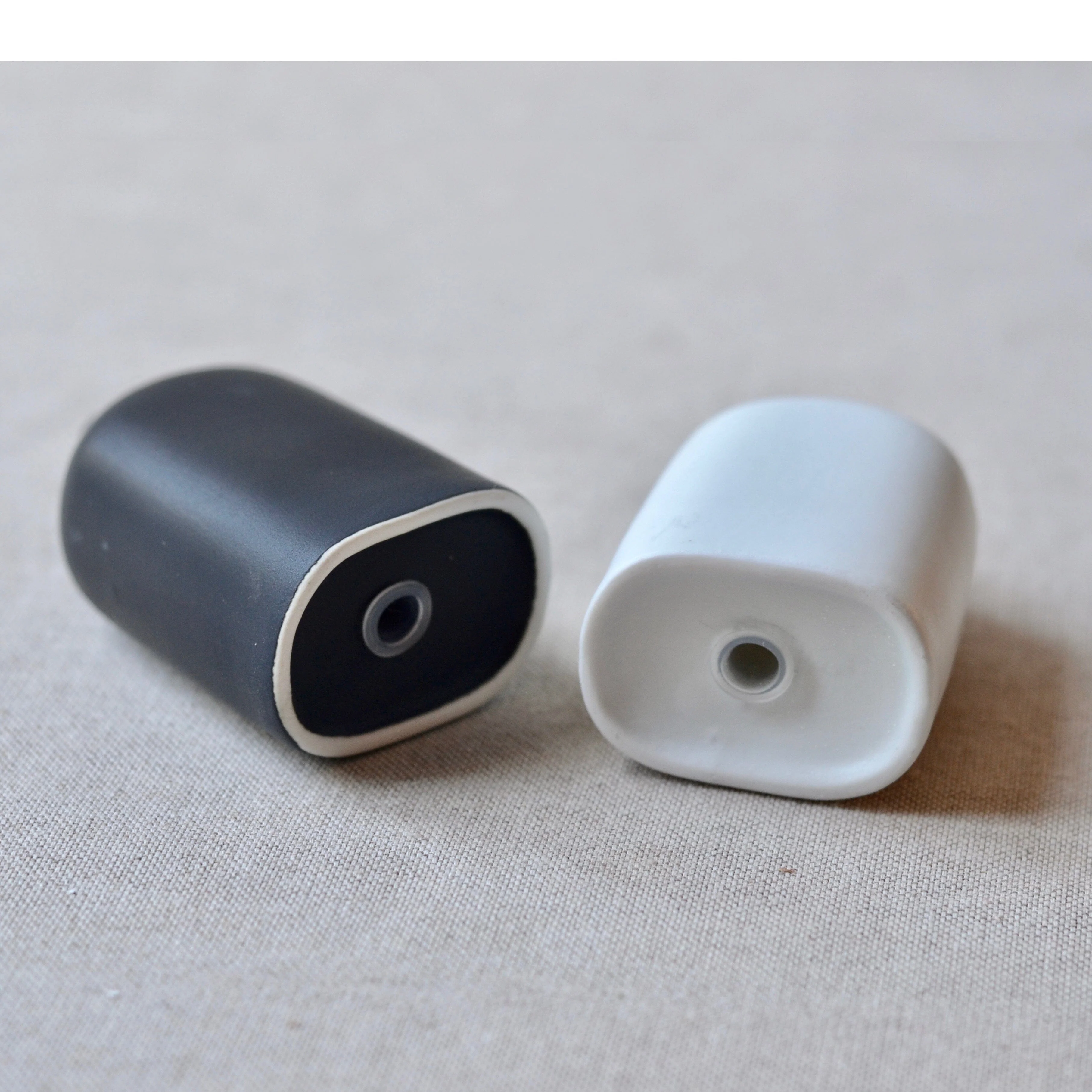 Maia Ming B&W Salt and Pepper Shaker Vials - Image 5