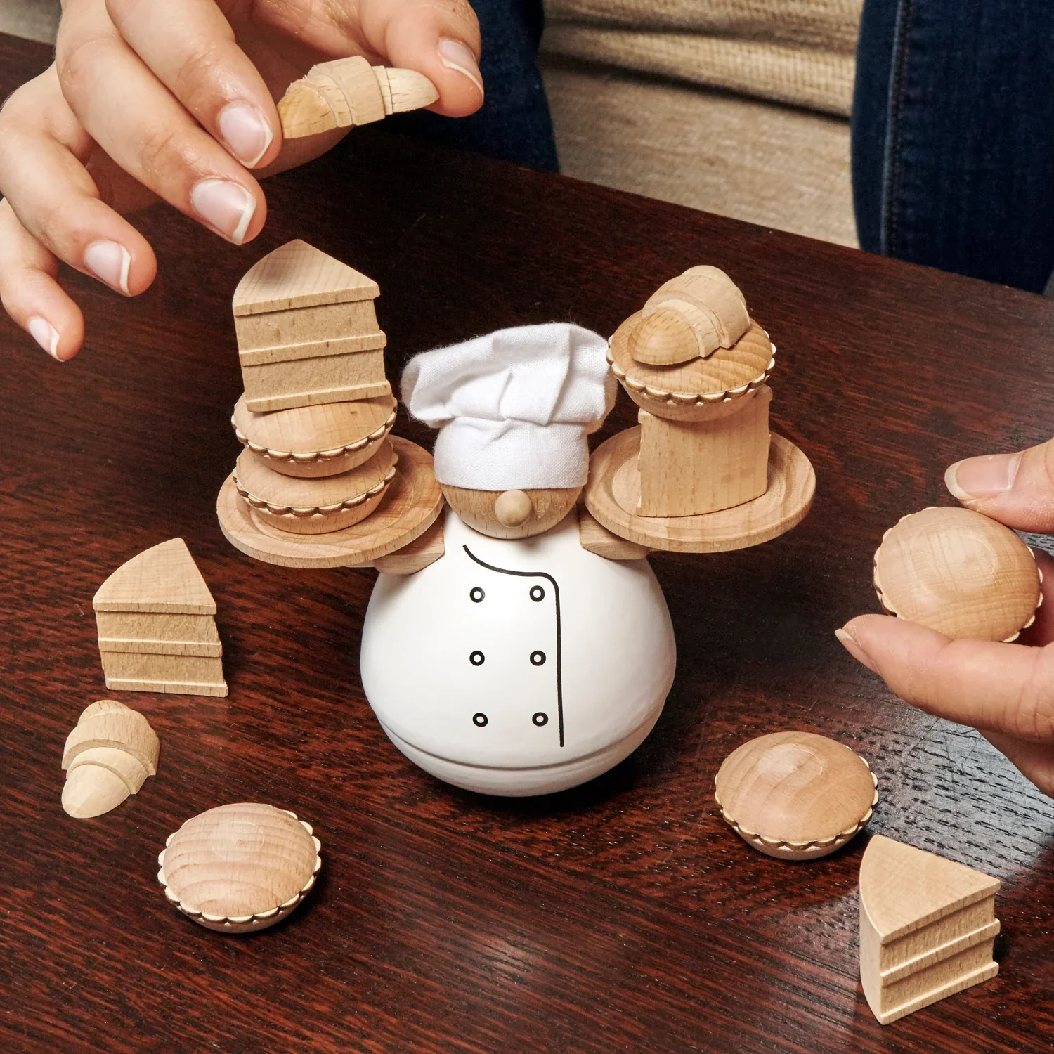 Kikkerland Balance The Baker Game - Image 3