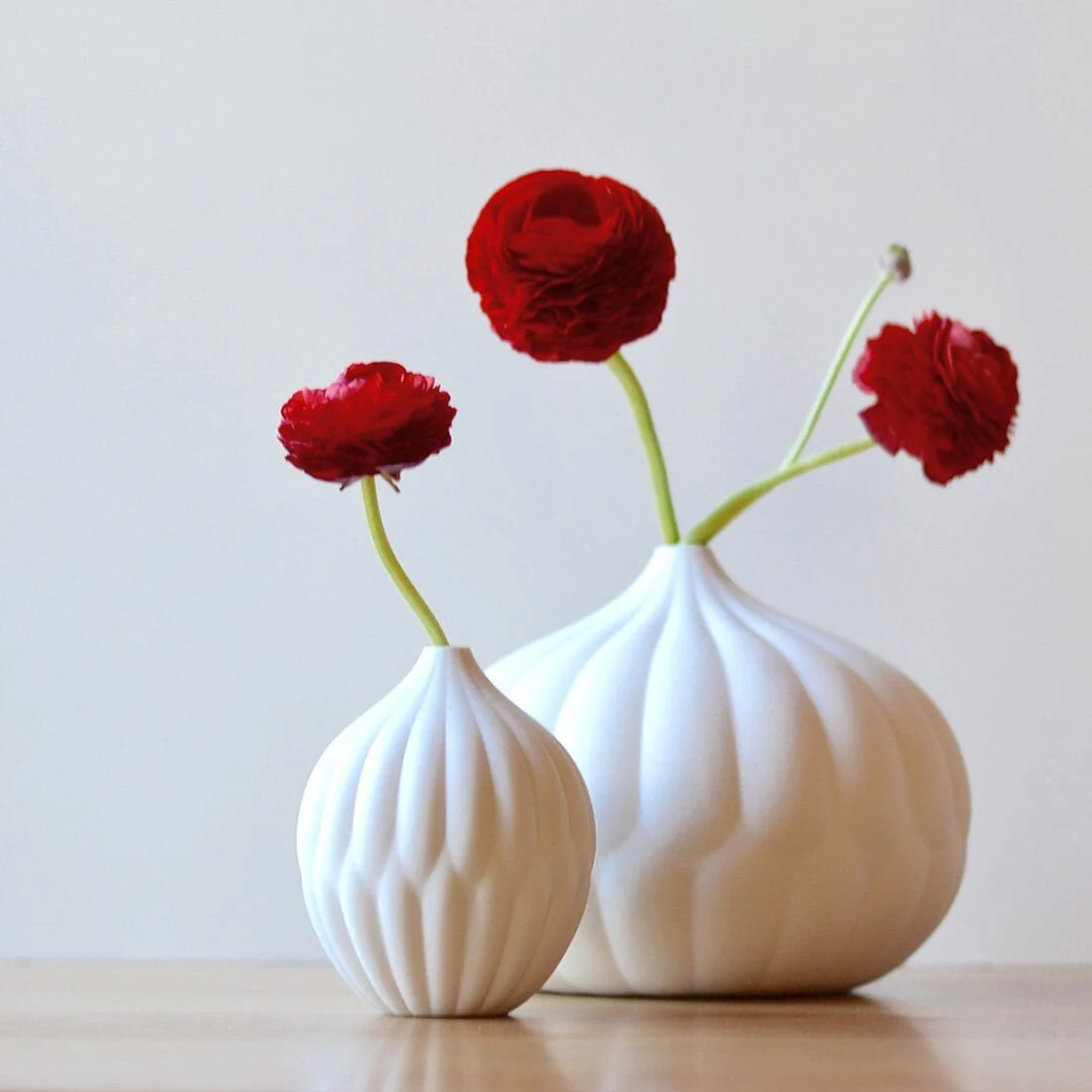 Maia Ming Large Textured Porcelain Vase - Image 3
