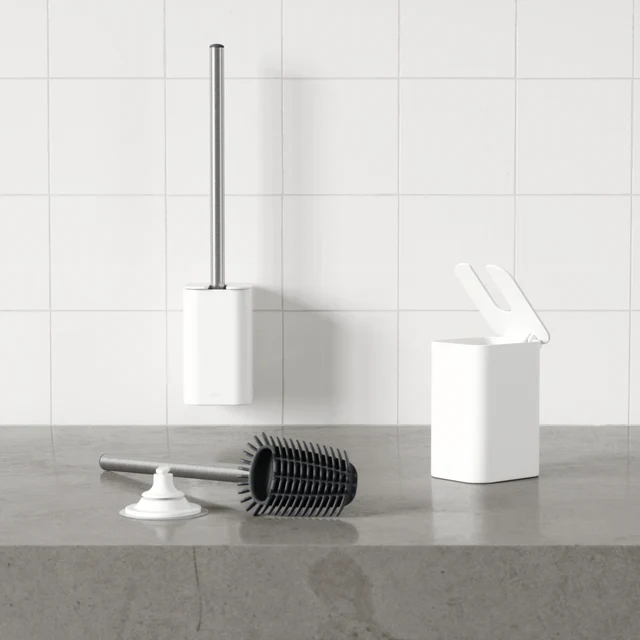 Umbra Flex Sure-Lock Toilet Brush - Image 3