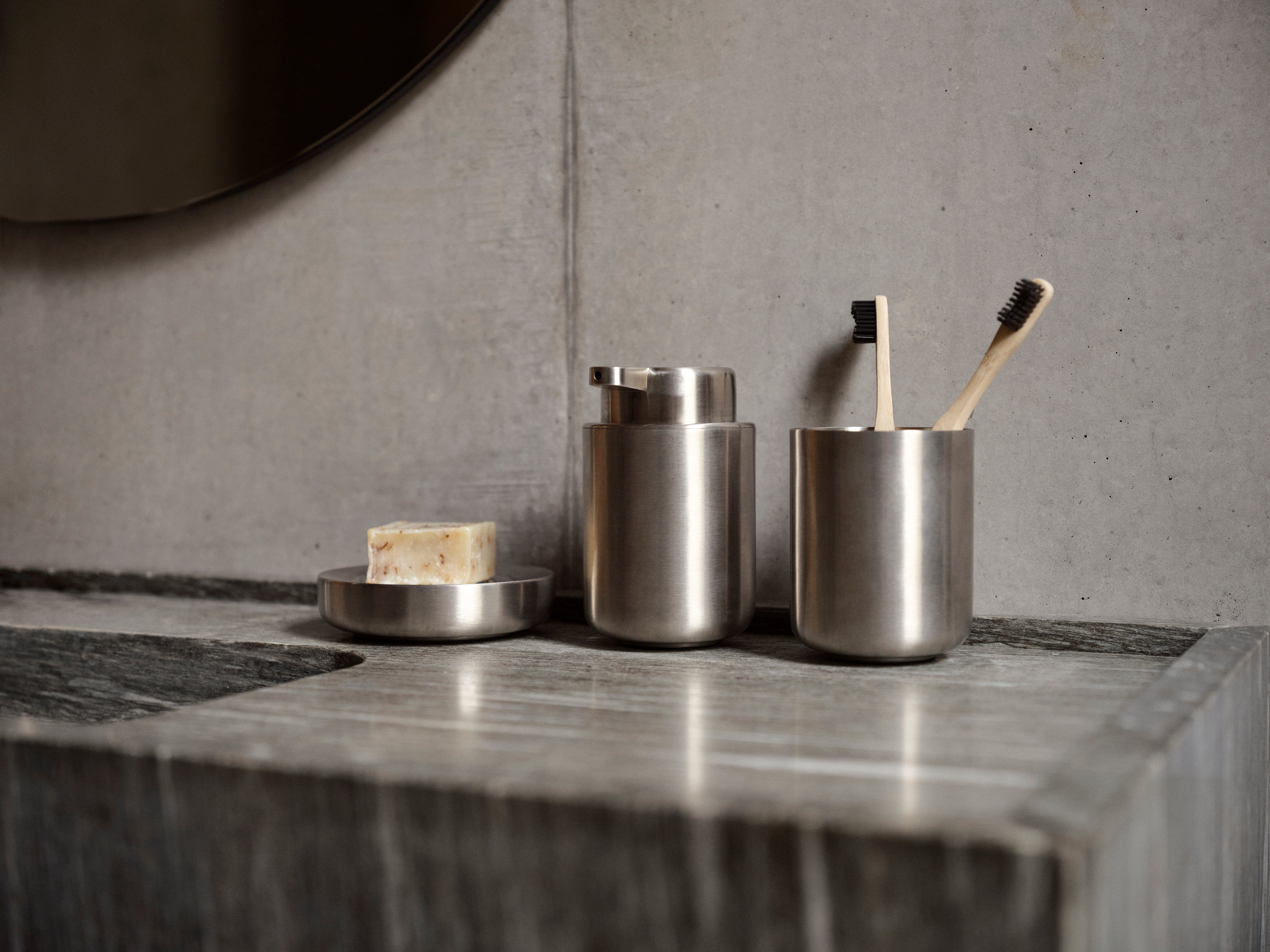 UME Pedal Bin - Image 22